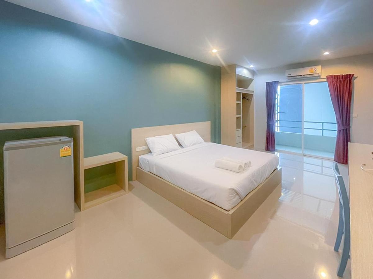 Hotel Hop On Phuket Ban Bo Han Habitación foto